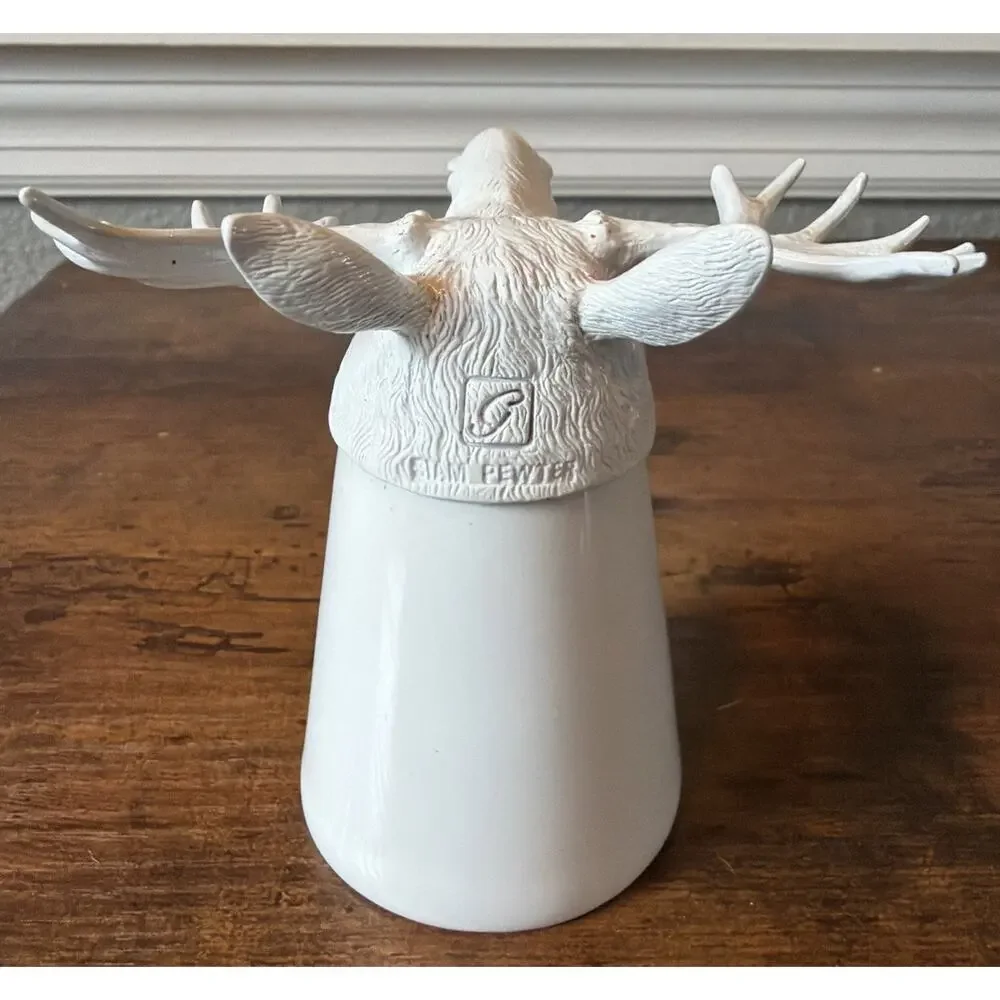 Unbranded moose head